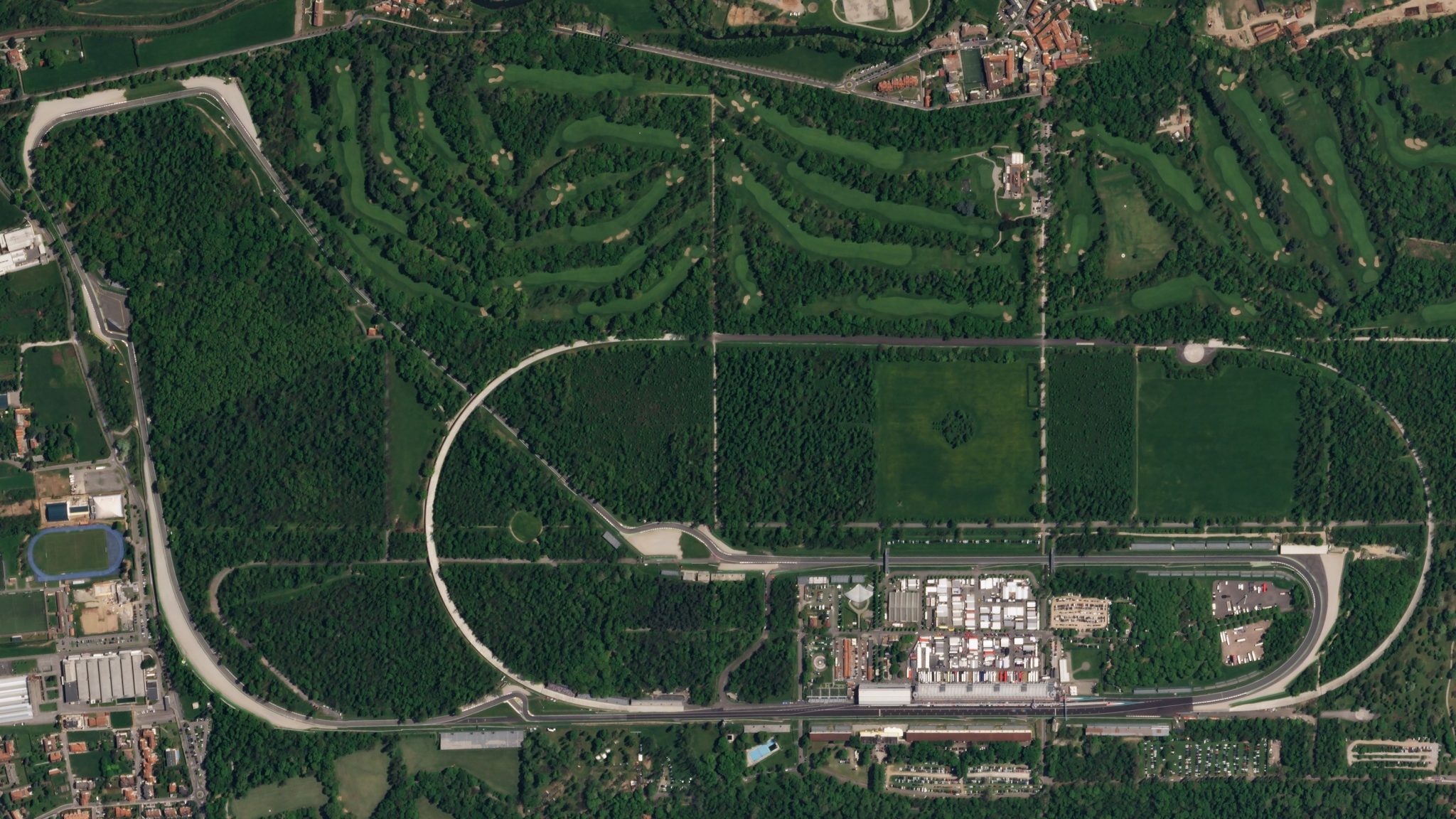 can you visit monza circuit